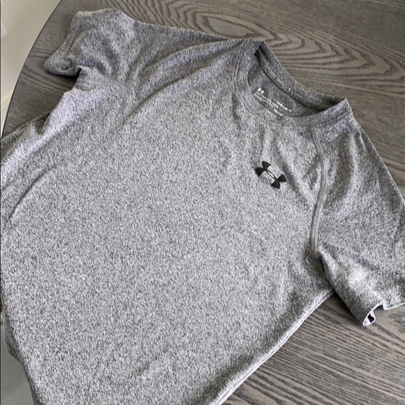 Boys Under Armour Short Sleeve - Picture 2 of 2